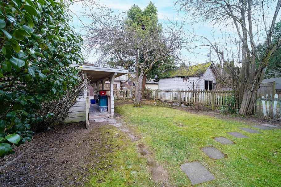 4663 W 15th Avenue Vancouver, BC - 31