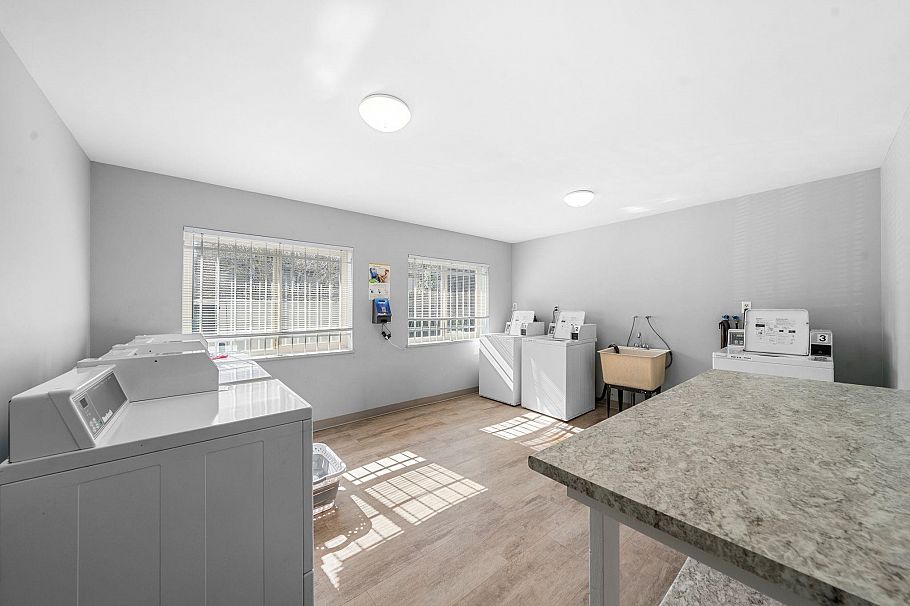 201 225 W 3rd Street North Vancouver, BC - 29