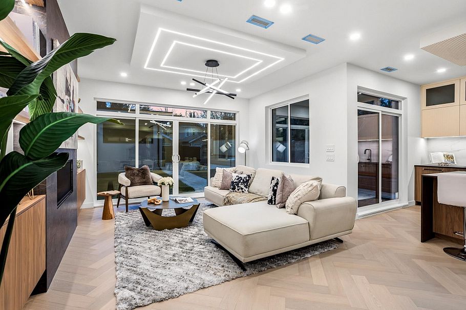 1921 Tatlow Avenue North Vancouver, BC - 6