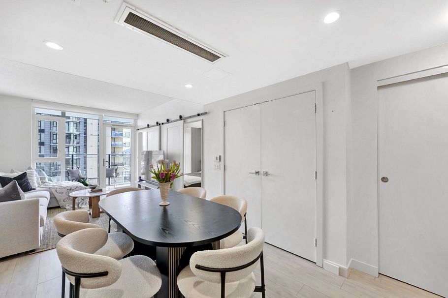 1102 1401 Hunter Street Vancouver, BC - 9