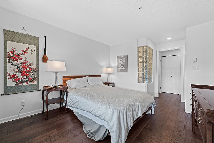 210 1859 Spyglass Place Vancouver, BC - 22