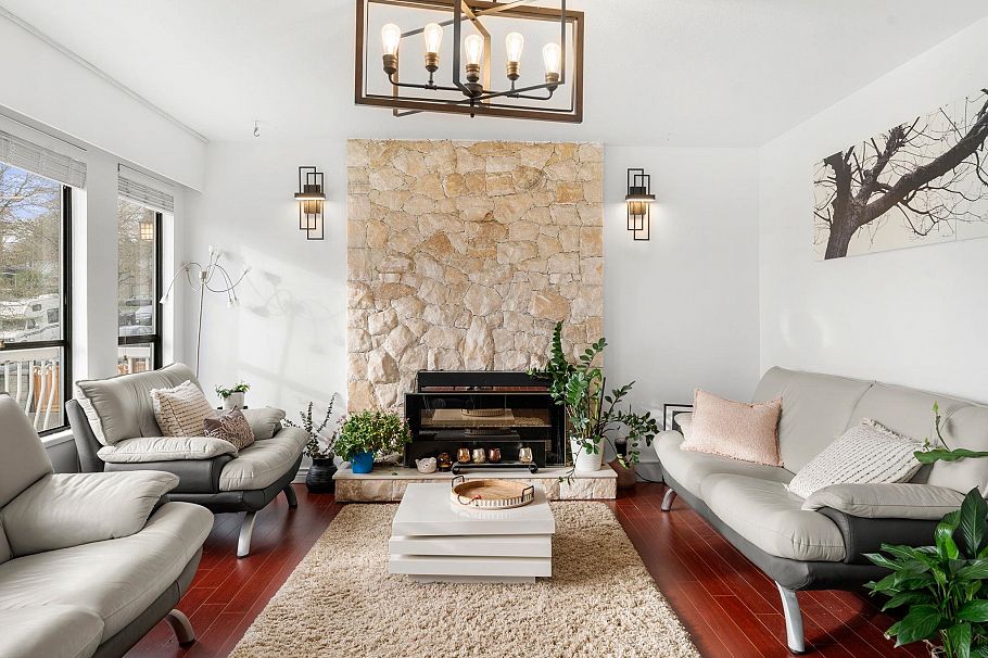 7882 Windsor Street Vancouver, BC - 4