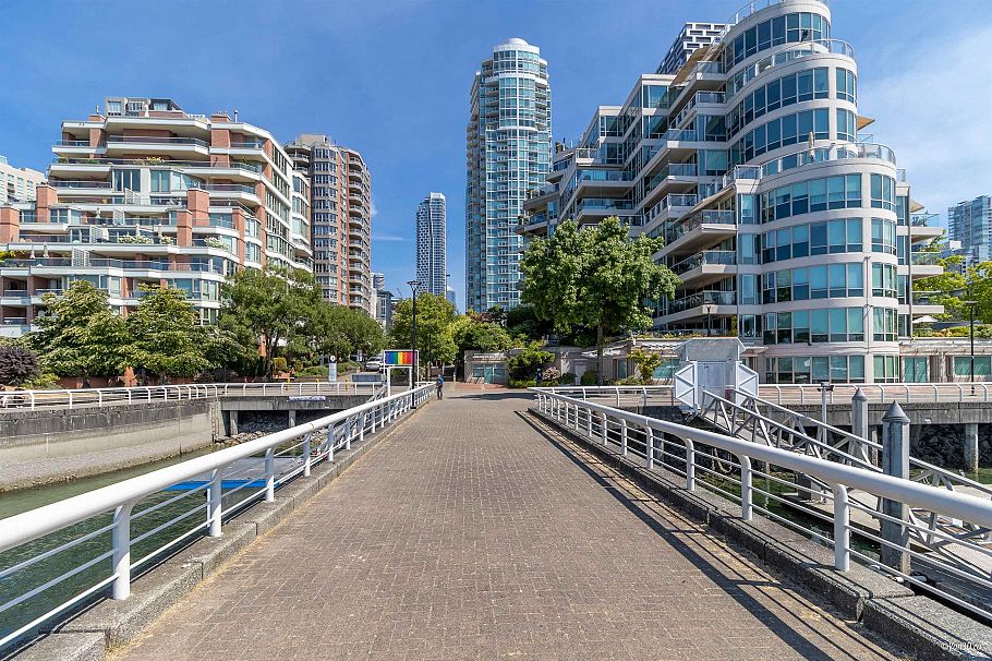 606 455 Beach Crescent Vancouver, BC - 39