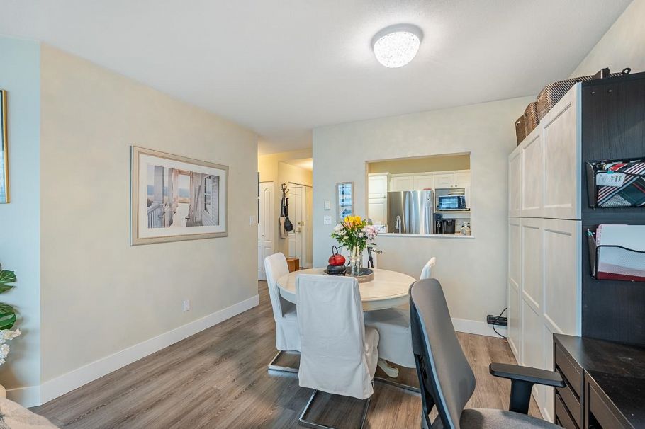 903 140 E 14th Street North Vancouver, BC - 20