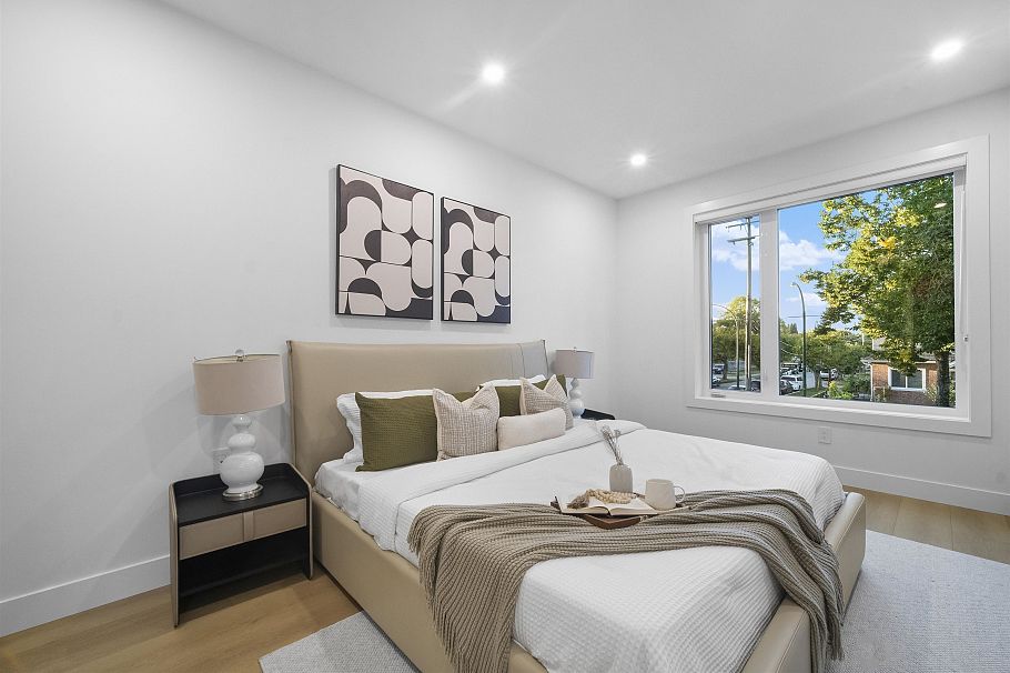 1 2386 E 45th Avenue Vancouver, BC - 10