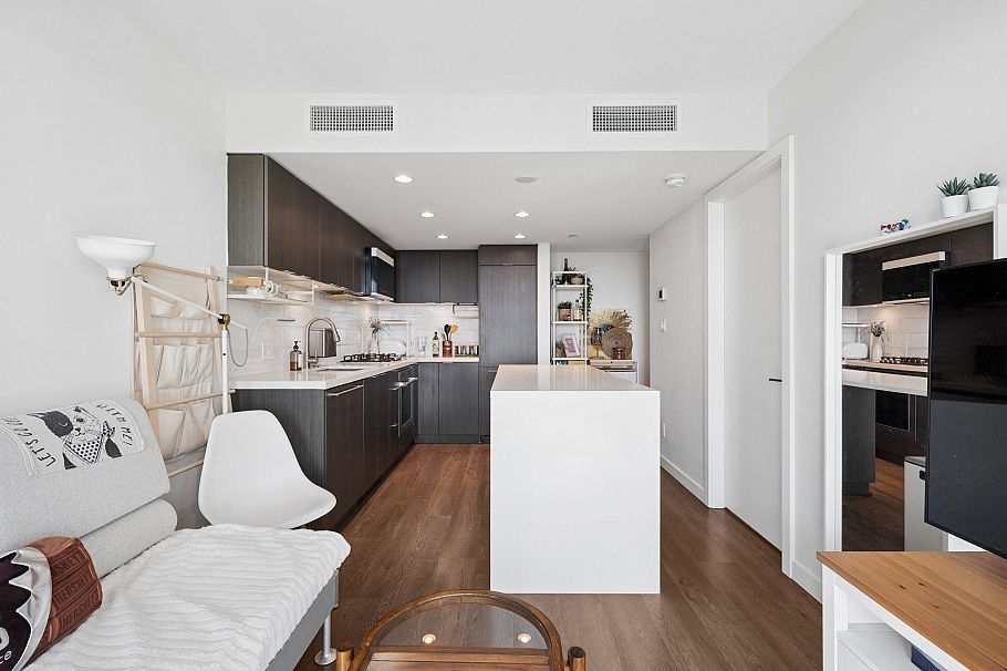 1909 8189 Cambie Street Vancouver, BC - 7