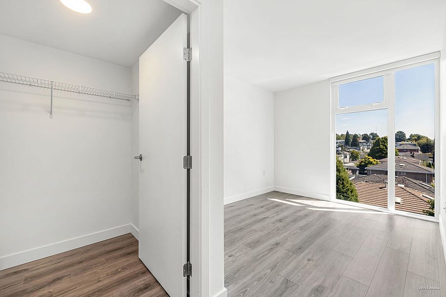 406 8181 Chester Street Vancouver, BC - 11