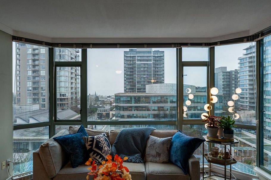 903 140 E 14th Street North Vancouver, BC - 19