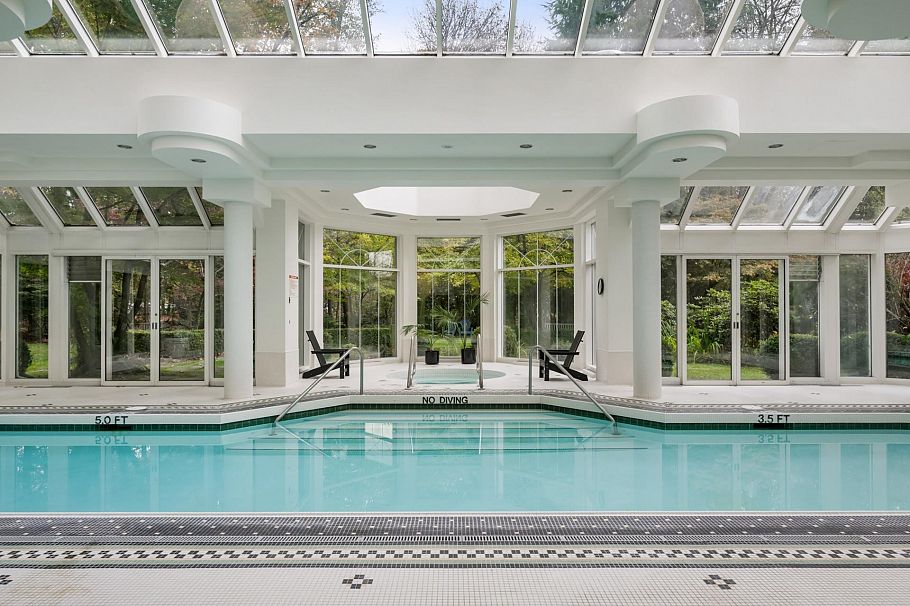 503 1327 E Keith Road North Vancouver, BC - 32