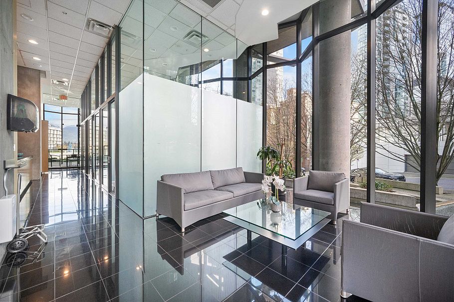 1001 1331 W Georgia Street Vancouver, BC - 23