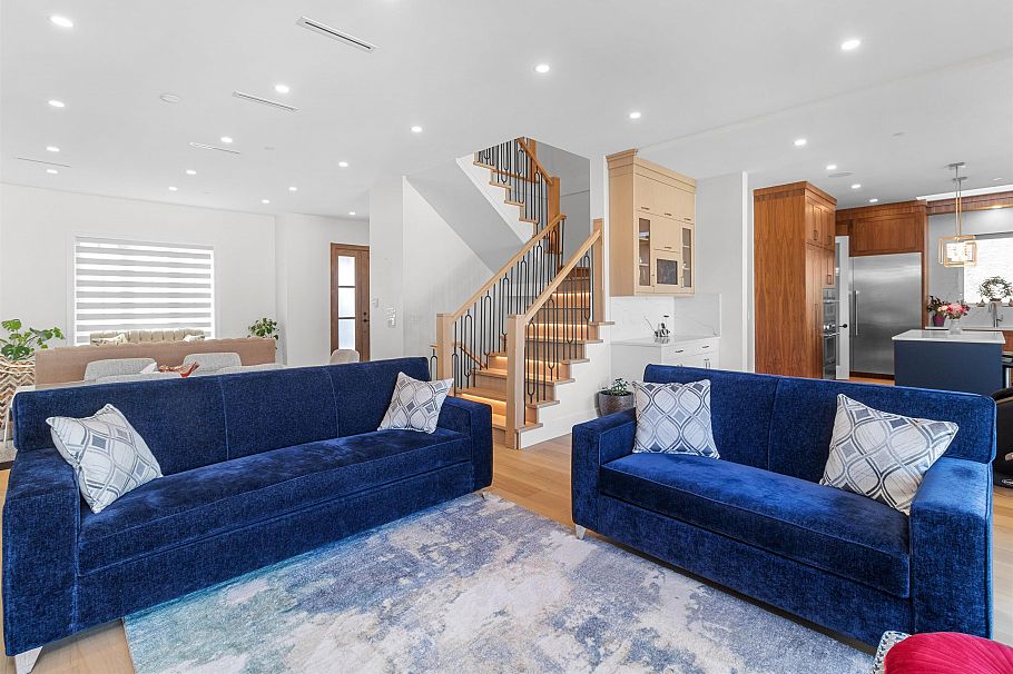 7662 French Street Vancouver, BC - 7