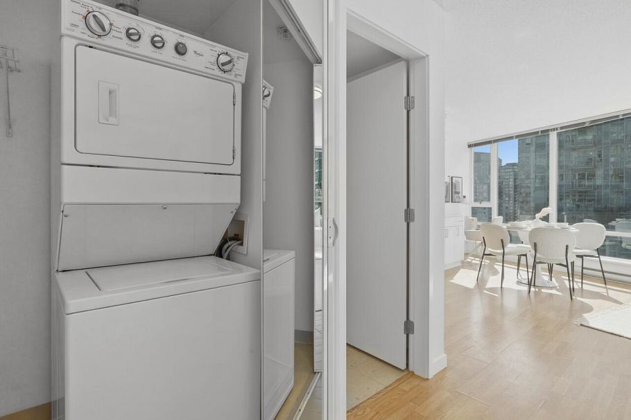 1109 233 Robson Street Vancouver, BC - 18