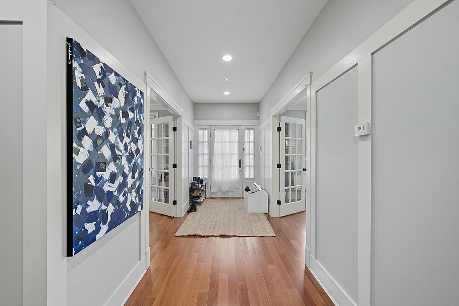 1350 W 15th Avenue Vancouver, BC - 7