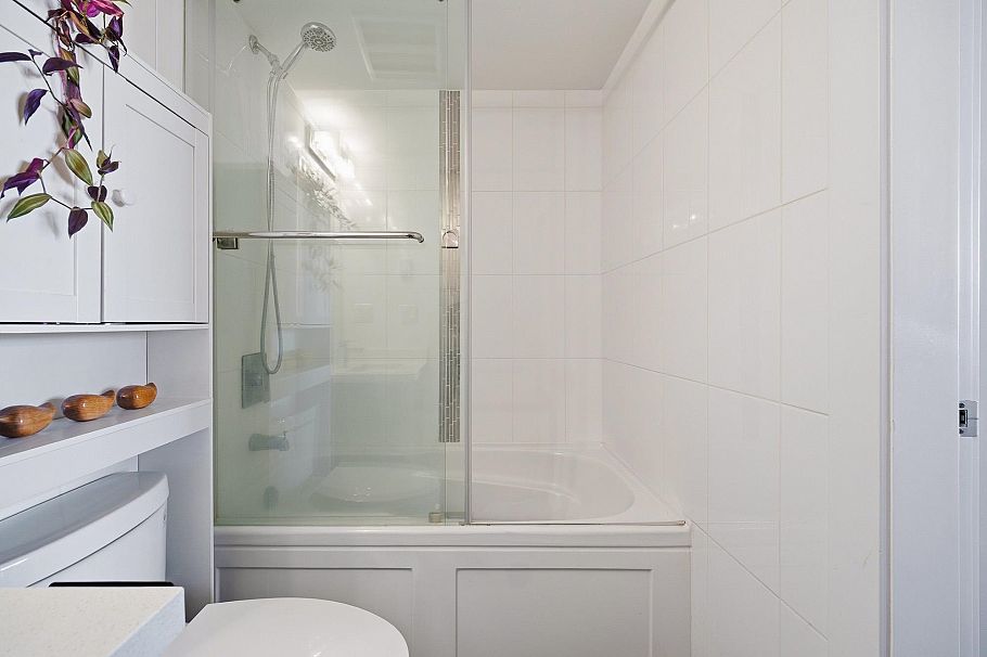 302 3939 Knight Street Vancouver, BC - 5