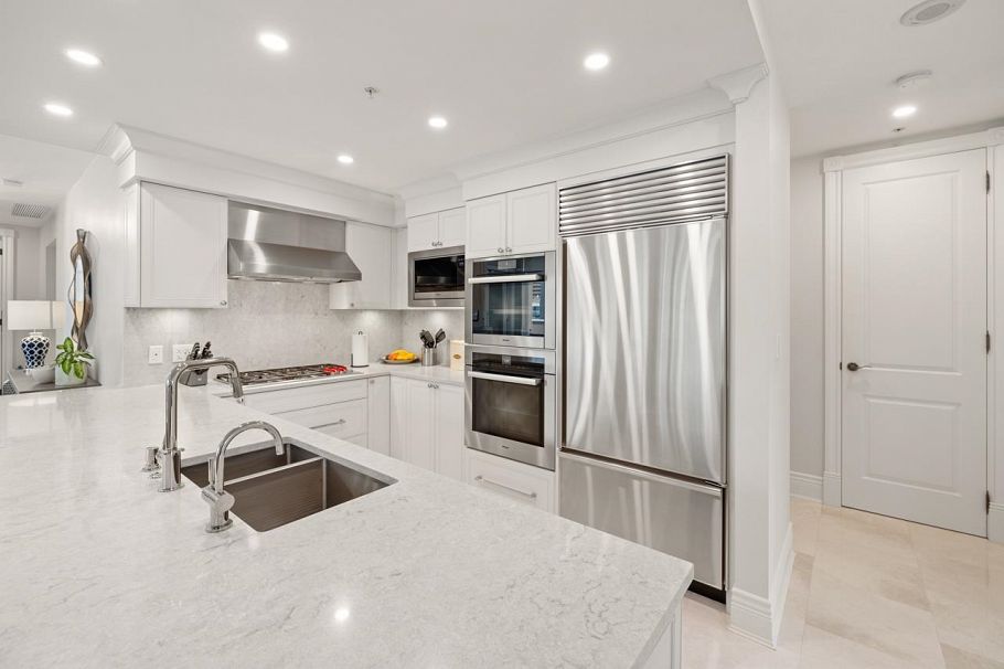 1102 1280 Richards Street Vancouver, BC - 13