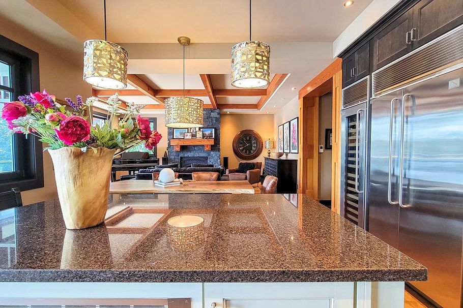 5125 Indian River Drive North Vancouver, BC - 17