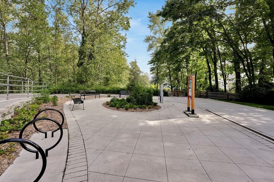 1102 1401 Hunter Street Vancouver, BC - 32