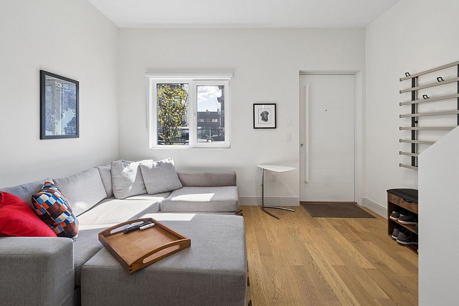 2 632 E 3rd Street North Vancouver, BC - 34