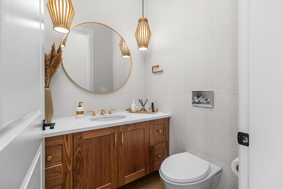 7662 French Street Vancouver, BC - 14