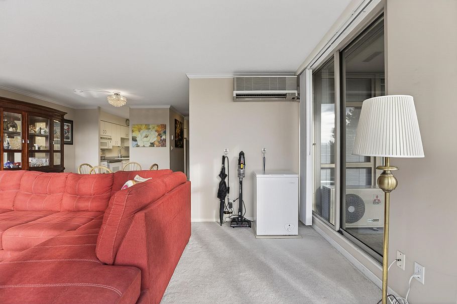 503 1327 E Keith Road North Vancouver, BC - 17