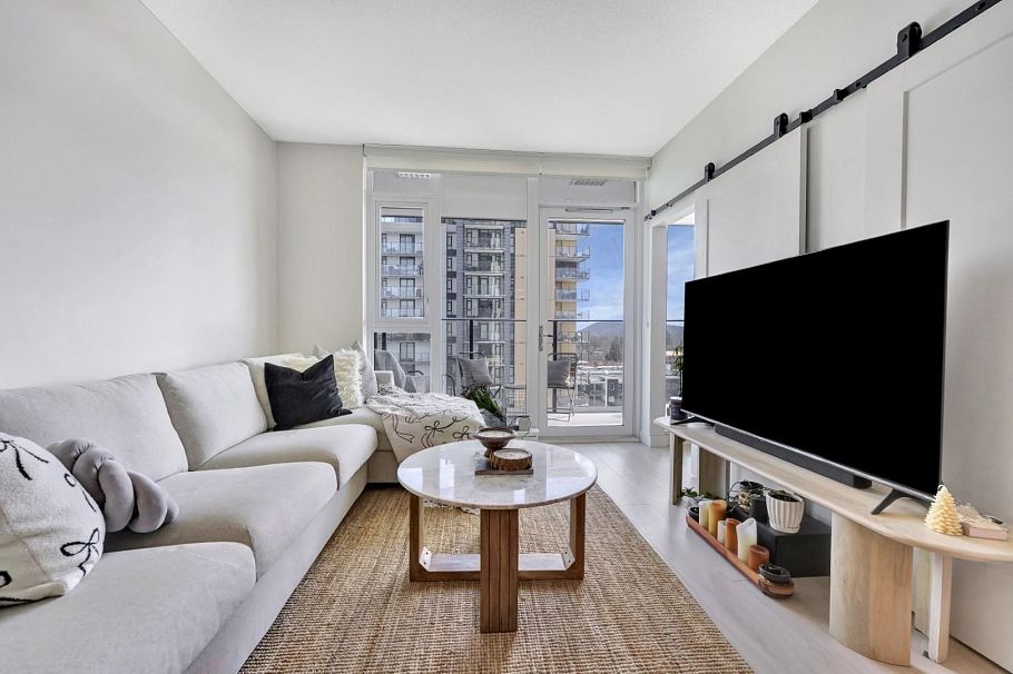 1102 1401 Hunter Street Vancouver, BC - 4