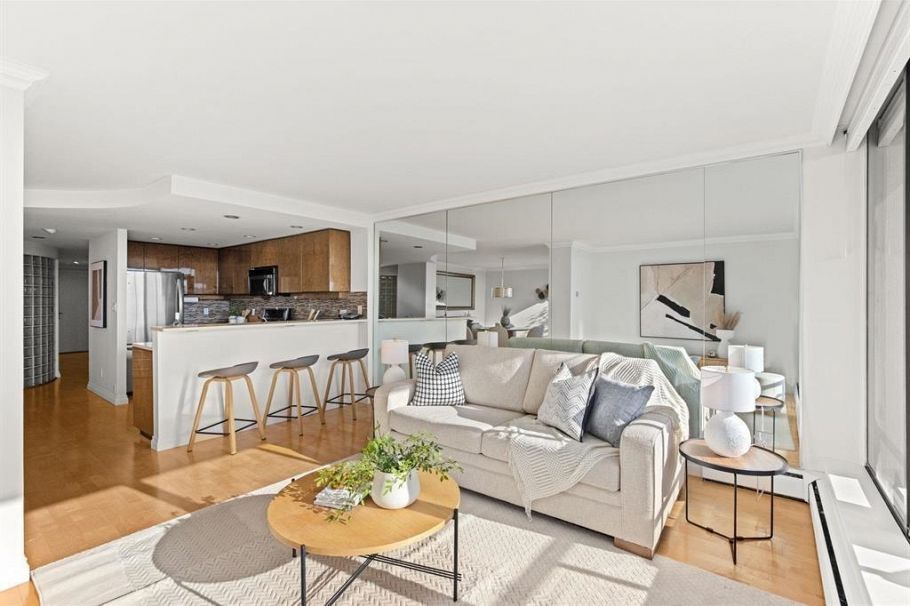 503 1995 Beach Avenue Vancouver, BC - 3