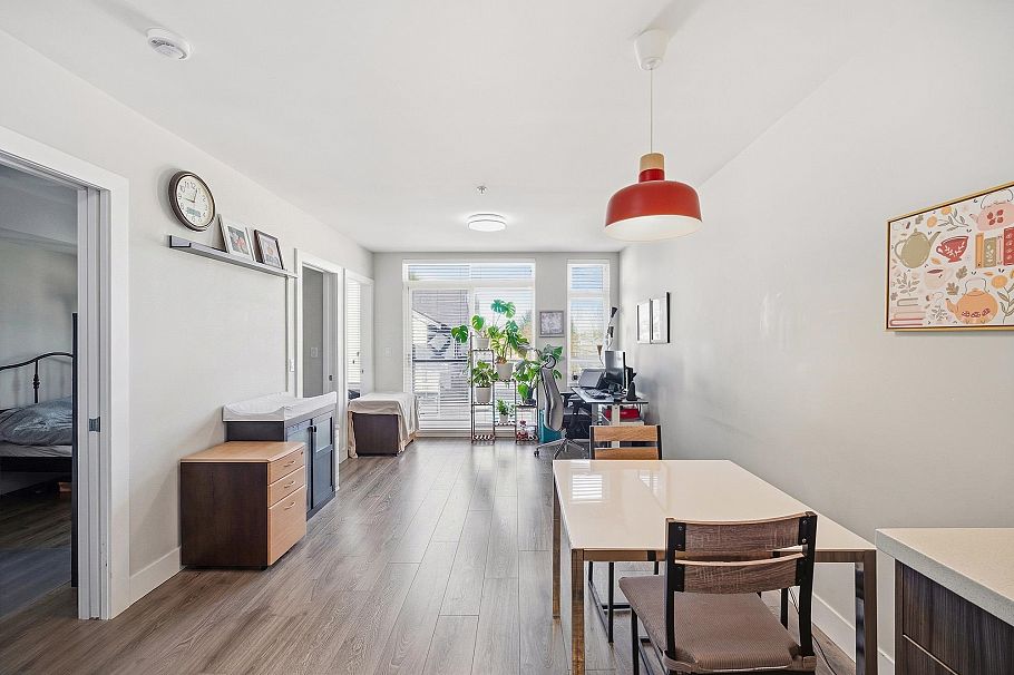 302 3939 Knight Street Vancouver, BC - 13