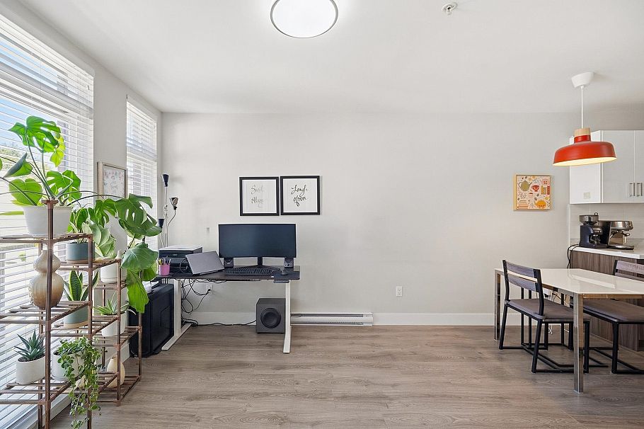 302 3939 Knight Street Vancouver, BC - 14