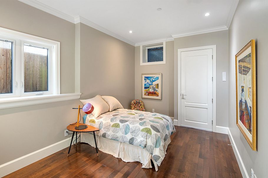 4578 Puget Drive Vancouver, BC - 16