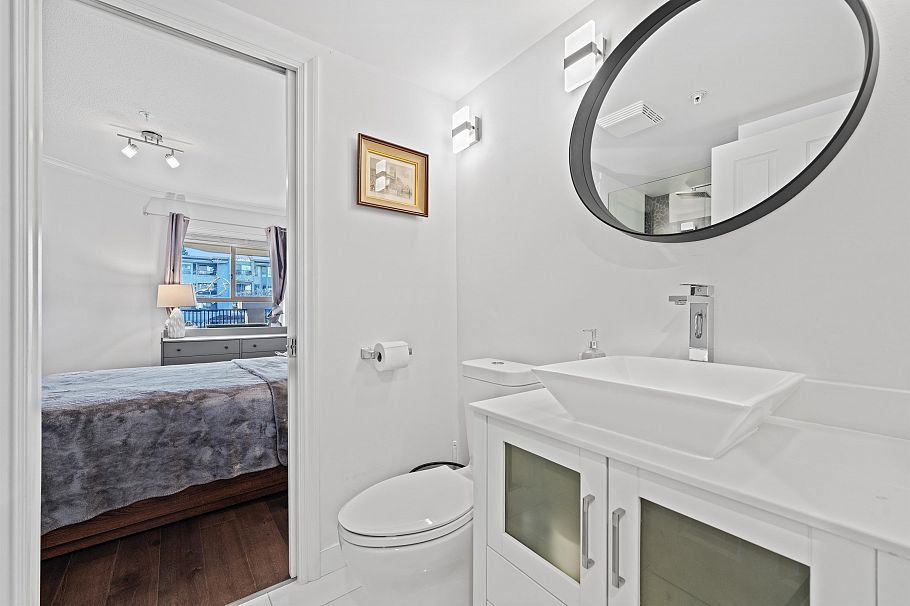 210 1859 Spyglass Place Vancouver, BC - 27