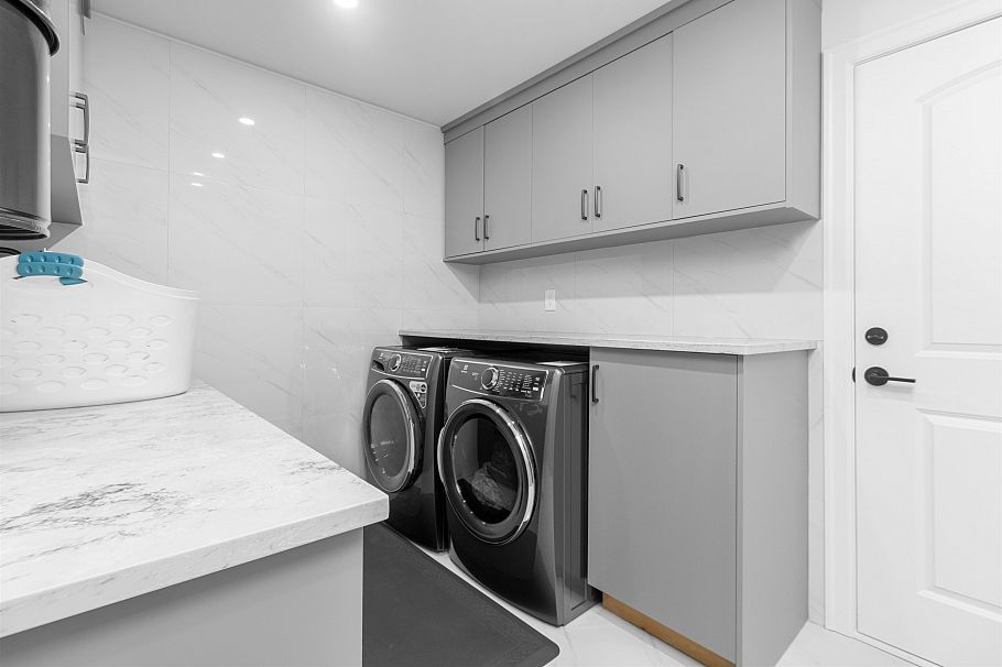 7662 French Street Vancouver, BC - 20