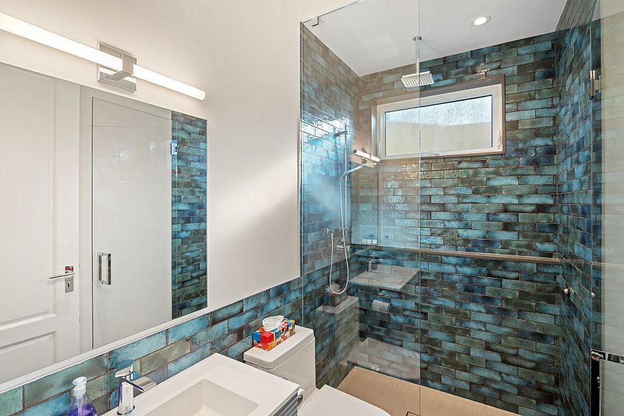 4578 Puget Drive Vancouver, BC - 14