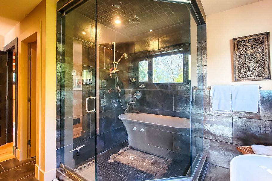 5125 Indian River Drive North Vancouver, BC - 23