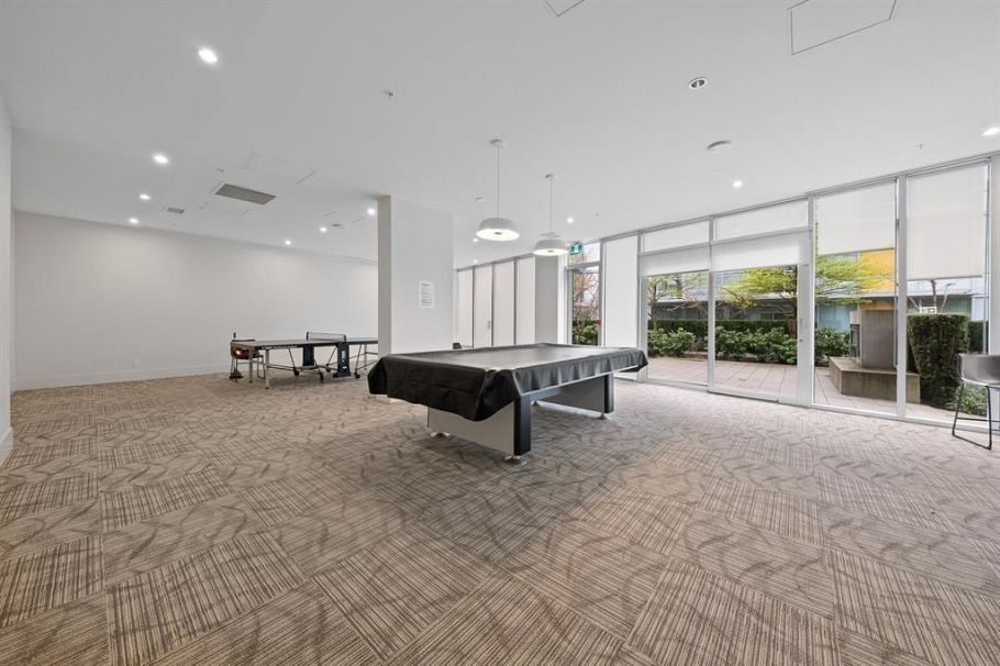 TH16 8677 Capstan Way Richmond, BC - 35