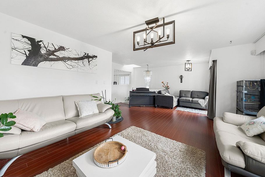 7882 Windsor Street Vancouver, BC - 7