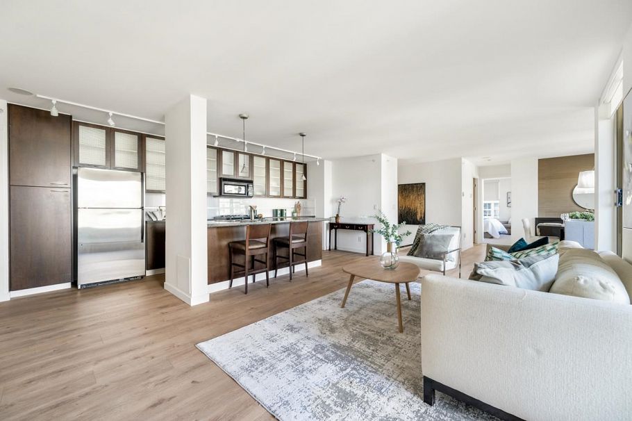 2403 969 Richards Street Vancouver, BC - 4