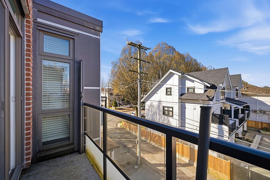 302 3939 Knight Street Vancouver, BC - 20