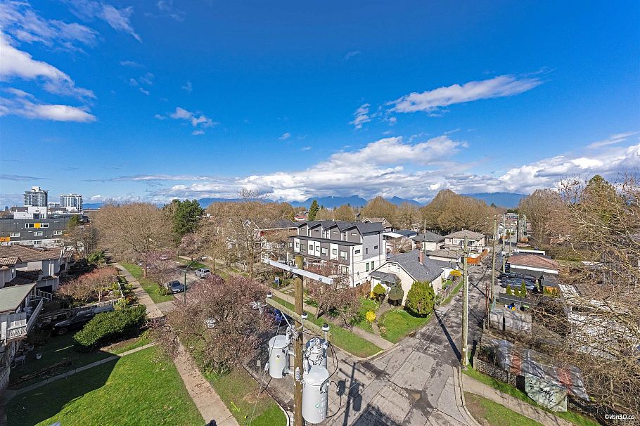 366 5189 Earles Street Vancouver, BC - 26