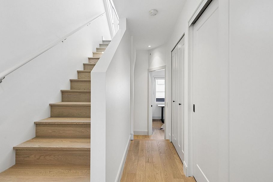 2 632 E 3rd Street North Vancouver, BC - 15