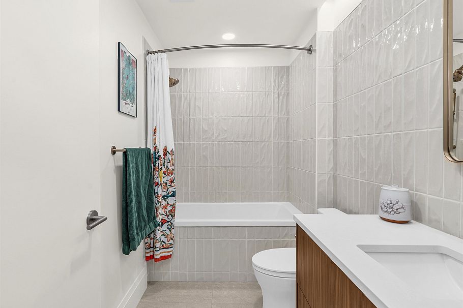 409 2550 Garden Drive Vancouver, BC - 18