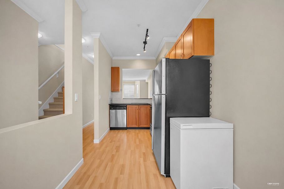 6190 Cambie Street Vancouver, BC - 6