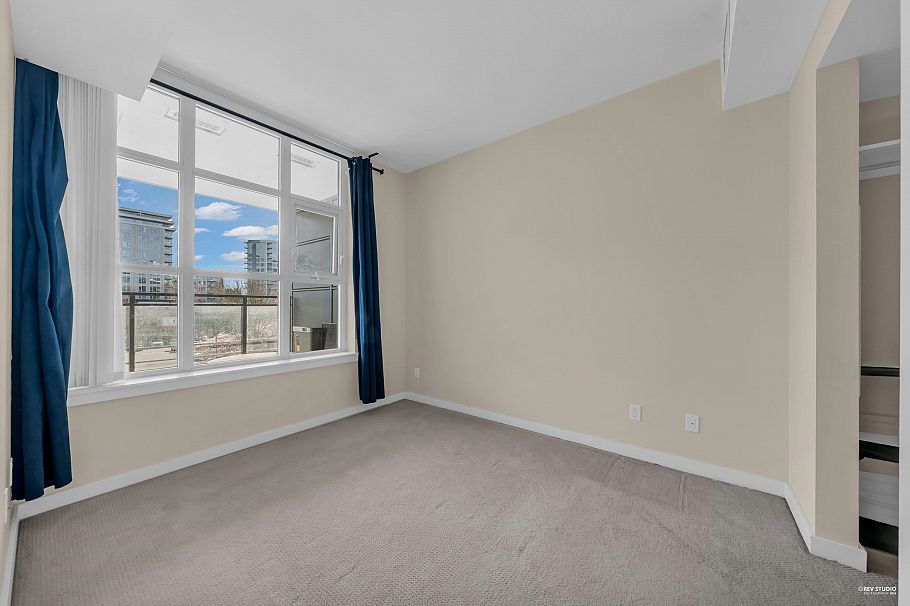 304 8633 Capstan Way Richmond, BC - 14