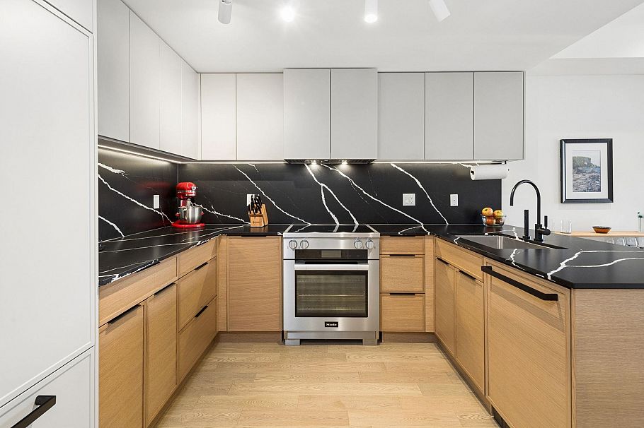 2 632 E 3rd Street North Vancouver, BC - 13