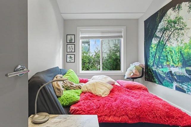 2412 Dundas Street Vancouver, BC - 19