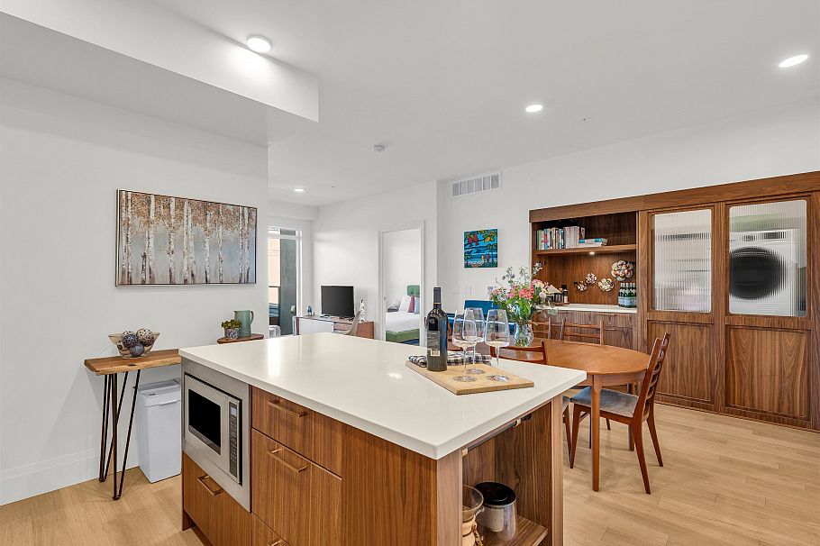 409 2550 Garden Drive Vancouver, BC - 16