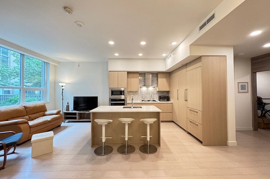 8180 Nunavut Lane Vancouver, BC - 8