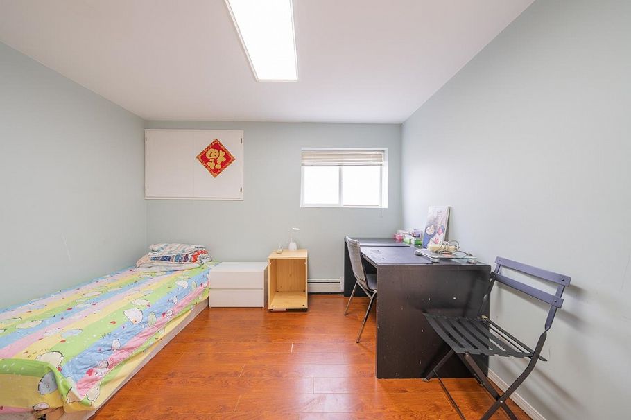 4663 W 15th Avenue Vancouver, BC - 14