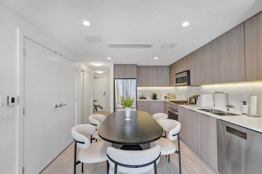 1102 1401 Hunter Street Vancouver, BC - 10