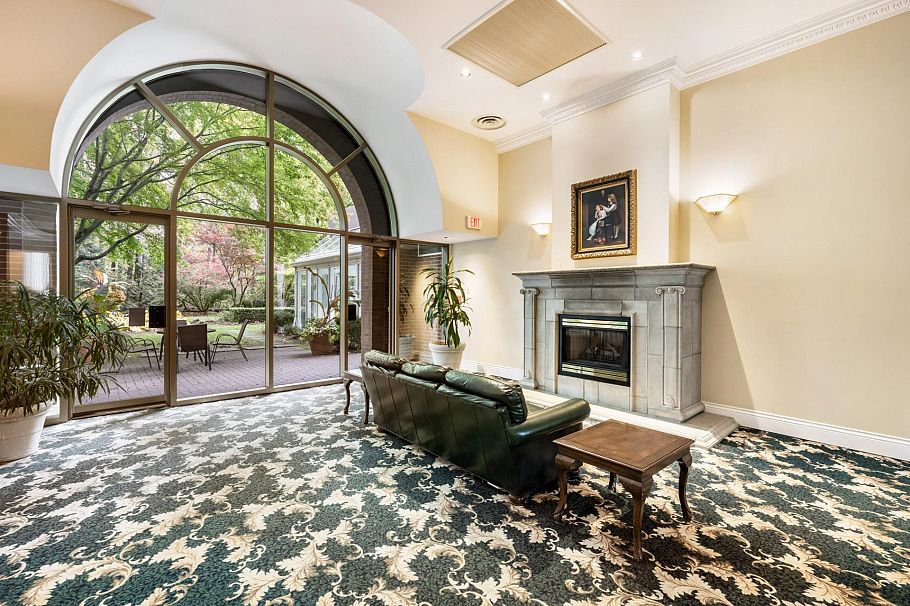 503 1327 E Keith Road North Vancouver, BC - 28