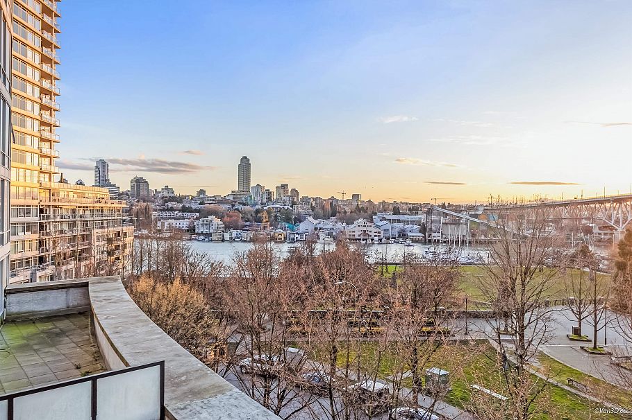 606 455 Beach Crescent Vancouver, BC - 27